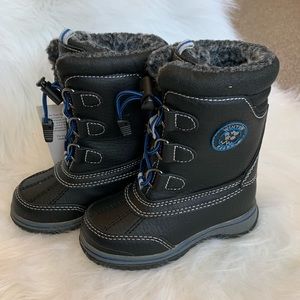 Khombu winter boots (toddler size 7)